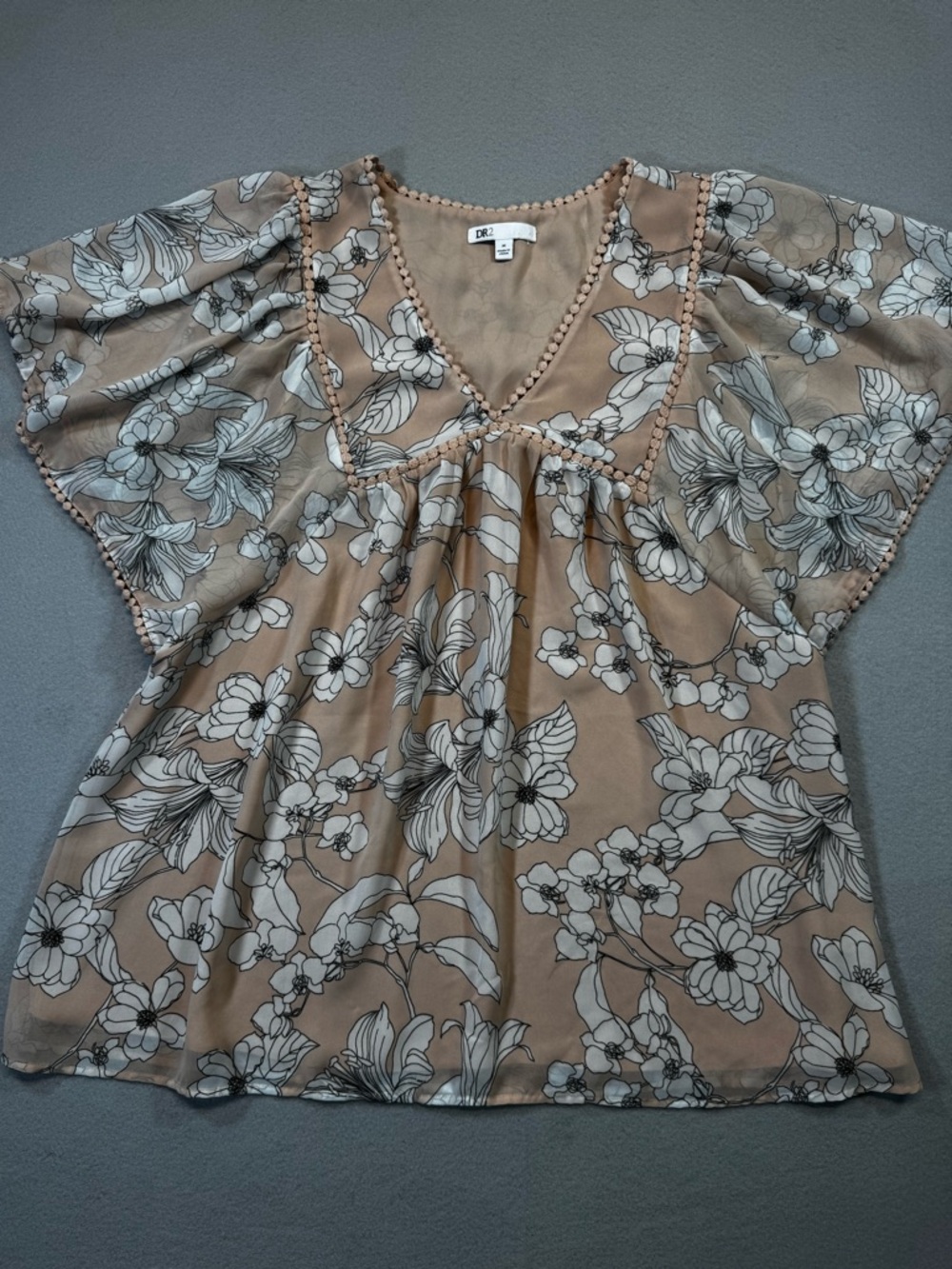 DR2 Blush Pink Floral V-Neck Flutter Sleeve Top